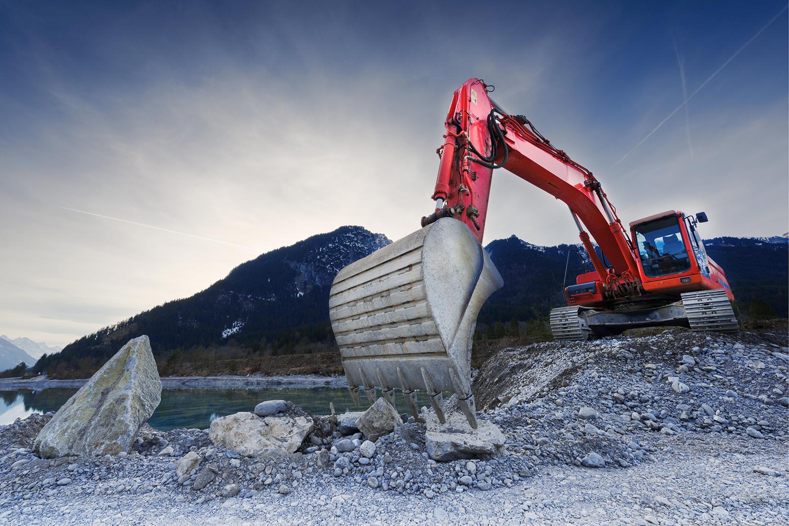 Excavator testing under harsh conditions 