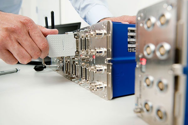 Datenblätter, Handbücher, Broschüren und Software-Downlaods für alle Produkte von imc.